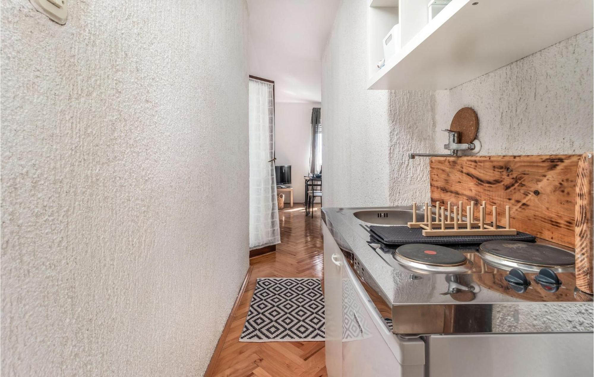 Nice Apartment In Rijeka With House Sea View Eksteriør billede